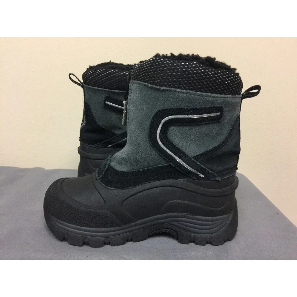 Target Boys Snow Boots Black And Gray  Suede Upper size 11